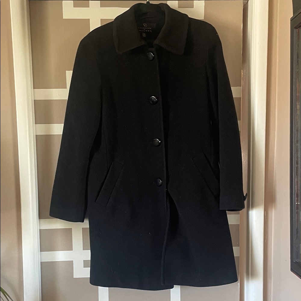Collection Gallery Black 80% Wool Single-Button Collar Peacoat